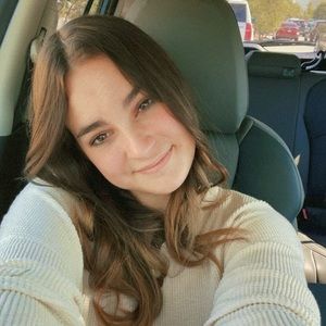 Meet your Posher, Dasha